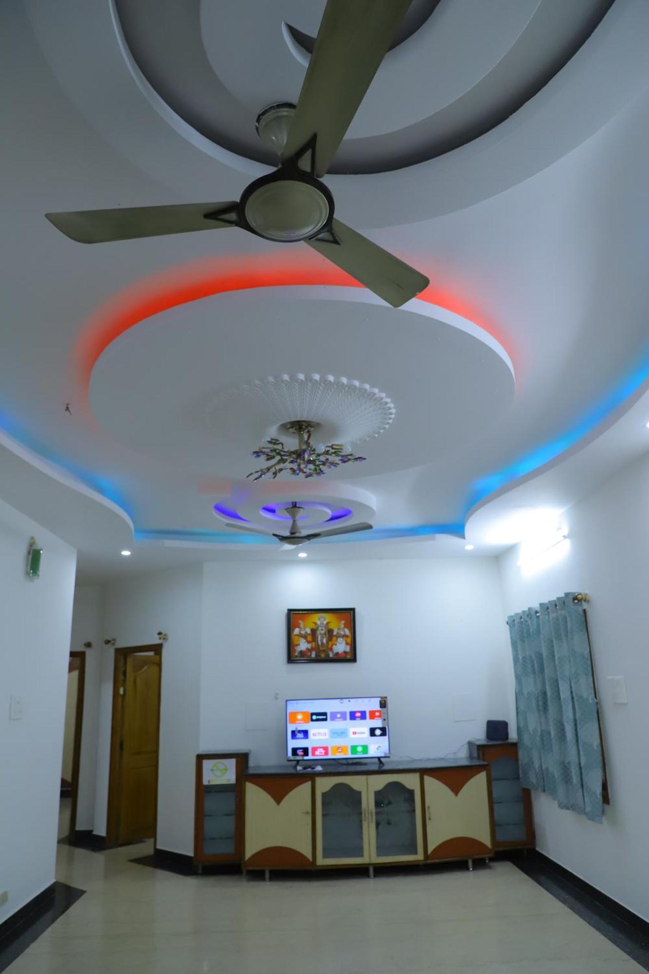 Nanda Mohan Homestay- Luxuries Ac Apartment Close To Alipiri Foothills-Kapila Teertham And Iskcon Temple Тірупаті Екстер'єр фото